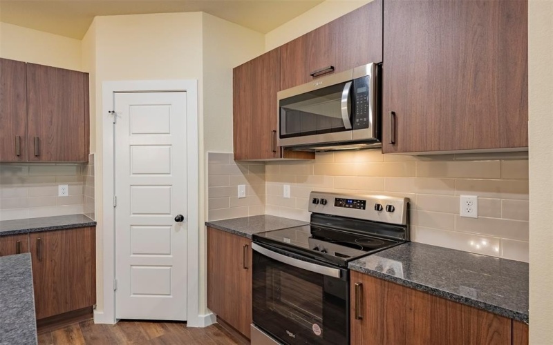 643 Wheatfield Drive, Venus, TX 76084, 2 Habitaciones Habitaciones , ,1 BañoBaños,Residential Lease,En Alquiler,643 Wheatfield Drive,20971383