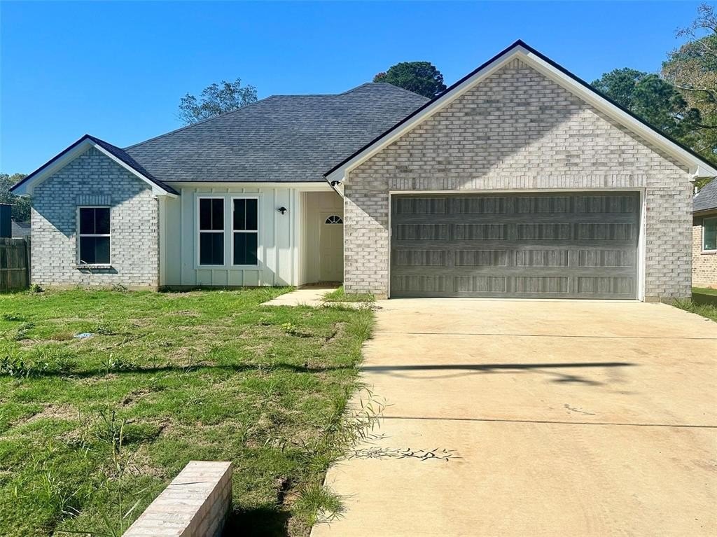 168 Katie Circle, Blanchard, LA 71107, 4 Bedrooms Bedrooms, ,2 BathroomsBathrooms,Residential,For Sale,168 Katie Circle,20971385