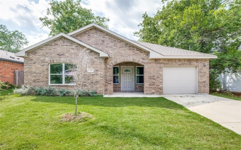 2726 Lawrence Street, Dallas, TX 75215, 3 Bedrooms Bedrooms, ,2 BathroomsBathrooms,Residential,For Sale,2726 Lawrence Street,20971600