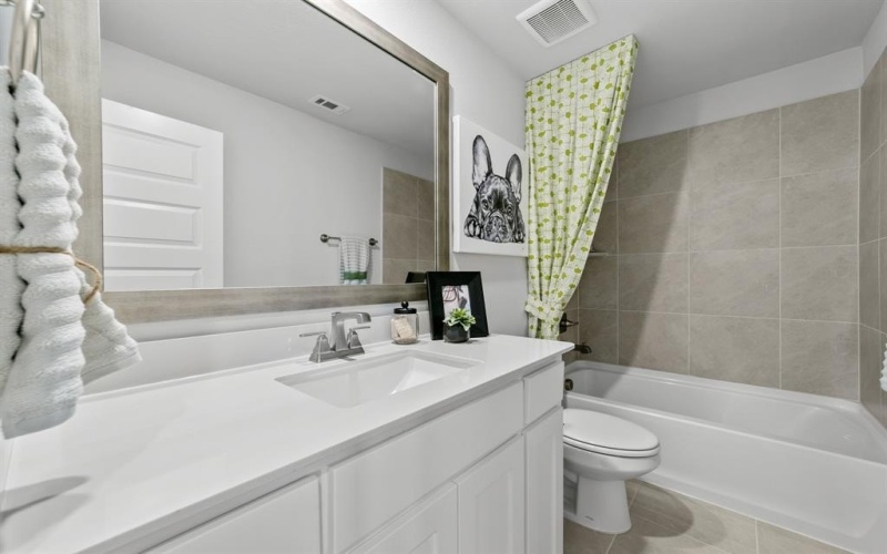 3517 Kingdom Drive, Denton, TX 76208, 4 Bedrooms Bedrooms, ,3 BathroomsBathrooms,Residential,For Sale,3517 Kingdom Drive,20971458
