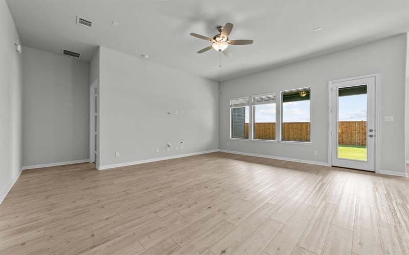 3513 Kingdom Drive, Denton, TX 76208, 3 Bedrooms Bedrooms, ,2 BathroomsBathrooms,Residential,For Sale,3513 Kingdom Drive,20971505