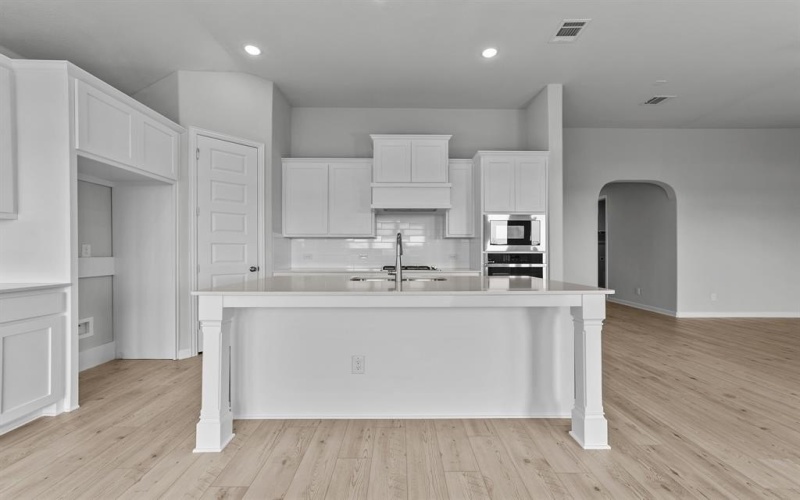 3513 Kingdom Drive, Denton, TX 76208, 3 Bedrooms Bedrooms, ,2 BathroomsBathrooms,Residential,For Sale,3513 Kingdom Drive,20971505