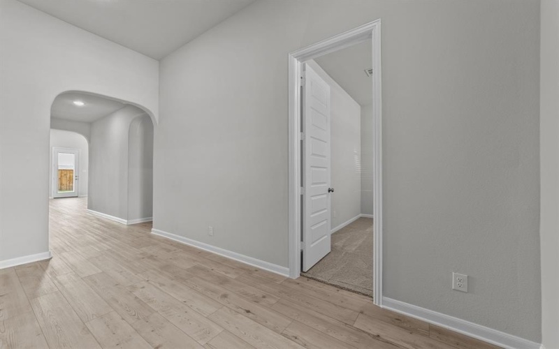 3513 Kingdom Drive, Denton, TX 76208, 3 Bedrooms Bedrooms, ,2 BathroomsBathrooms,Residential,For Sale,3513 Kingdom Drive,20971505