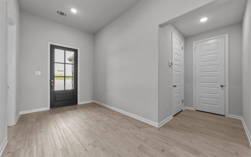 3513 Kingdom Drive, Denton, TX 76208, 3 Bedrooms Bedrooms, ,2 BathroomsBathrooms,Residential,For Sale,3513 Kingdom Drive,20971505