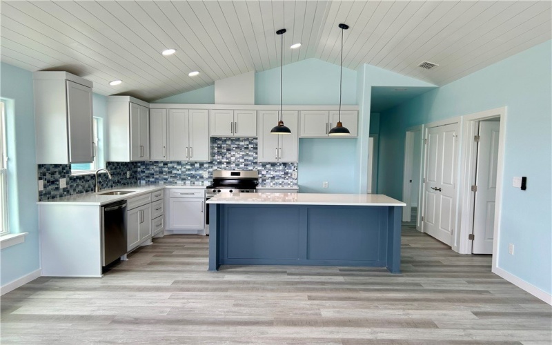 150 Flounder Drive, Port Aransas, TX 78373, 4 Bedrooms Bedrooms, ,3 BathroomsBathrooms,Residential,For Sale,150 Flounder Drive,460711
