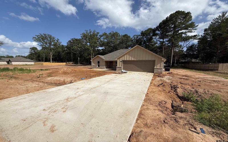 357 Private Road 6292, Mineola, TX 75773, 3 Bedrooms Bedrooms, ,2 BathroomsBathrooms,Residential,For Sale,357 Private Road 6292,25009223