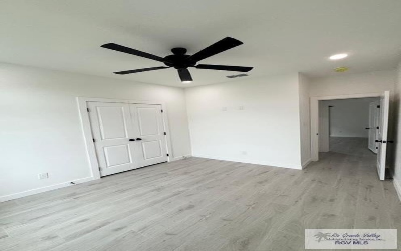 6017 DAKOTA ROSE CIR, BROWNSVILLE, TX 78521, 4 Bedrooms Bedrooms, ,2 BathroomsBathrooms,Residential,For Sale,6017 DAKOTA ROSE CIR,29766050