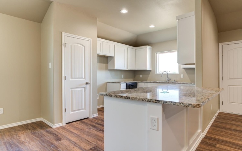 930 E Municipal Drive, Lubbock, TX 79403, 3 Bedrooms Bedrooms, ,2 BathroomsBathrooms,Residential,For Sale,930 E Municipal Drive,202556464