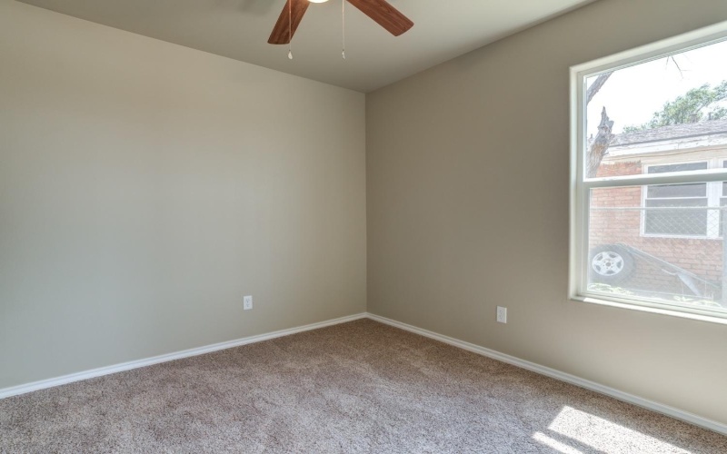 930 E Municipal Drive, Lubbock, TX 79403, 3 Bedrooms Bedrooms, ,2 BathroomsBathrooms,Residential,For Sale,930 E Municipal Drive,202556464