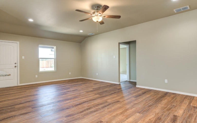 930 E Municipal Drive, Lubbock, TX 79403, 3 Bedrooms Bedrooms, ,2 BathroomsBathrooms,Residential,For Sale,930 E Municipal Drive,202556464