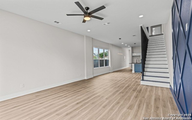 1334 N Center, San Antonio, TX 78202, 3 Habitaciones Habitaciones , ,2 BañosBaños,Residential,En Venta,1334 N Center,1876501