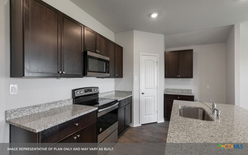 315 BLUETICK Trail, Seguin, TX 78155, 4 Habitaciones Habitaciones , ,2 BañosBaños,Residential,En Venta,315 BLUETICK Trail,583746