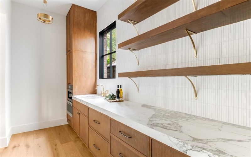 7226 Colgate Avenue, Dallas, TX 75225, 5 Bedrooms Bedrooms, ,6 BathroomsBathrooms,Residential,For Sale,7226 Colgate Avenue,20854140