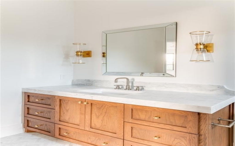 7226 Colgate Avenue, Dallas, TX 75225, 5 Bedrooms Bedrooms, ,6 BathroomsBathrooms,Residential,For Sale,7226 Colgate Avenue,20854140