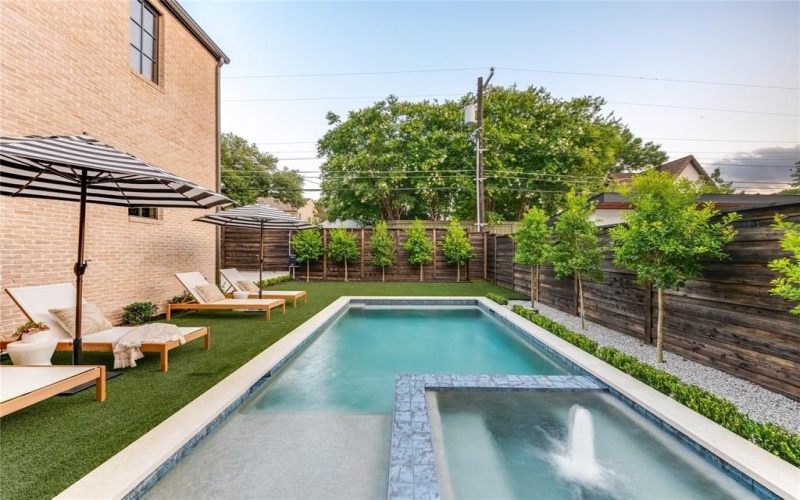 7226 Colgate Avenue, Dallas, TX 75225, 5 Bedrooms Bedrooms, ,6 BathroomsBathrooms,Residential,For Sale,7226 Colgate Avenue,20854140