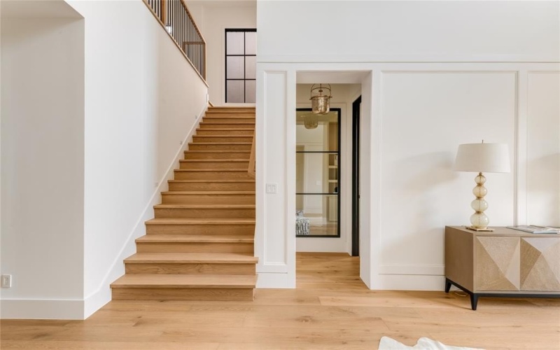 7226 Colgate Avenue, Dallas, TX 75225, 5 Bedrooms Bedrooms, ,6 BathroomsBathrooms,Residential,For Sale,7226 Colgate Avenue,20854140