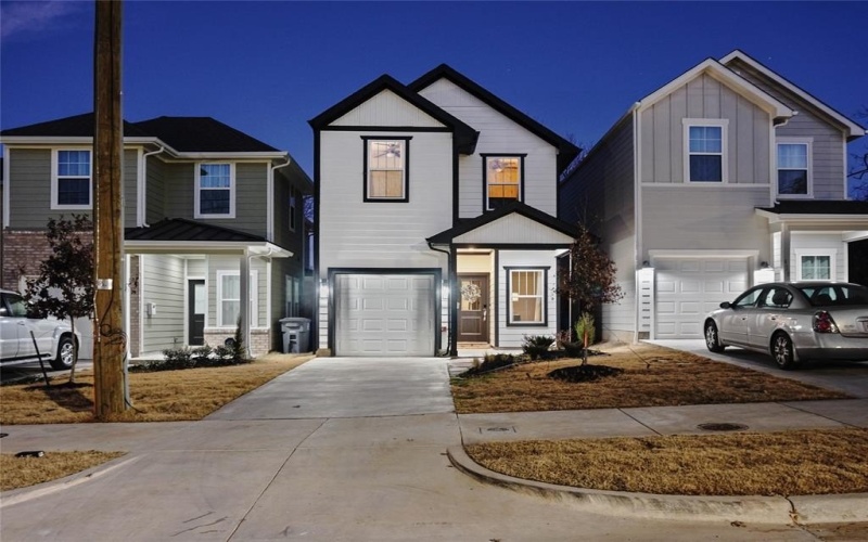 430 N Denley Drive, Dallas, TX 75203, 3 Bedrooms Bedrooms, ,2 BathroomsBathrooms,Residential Lease,For Rent,430 N Denley Drive,20953267