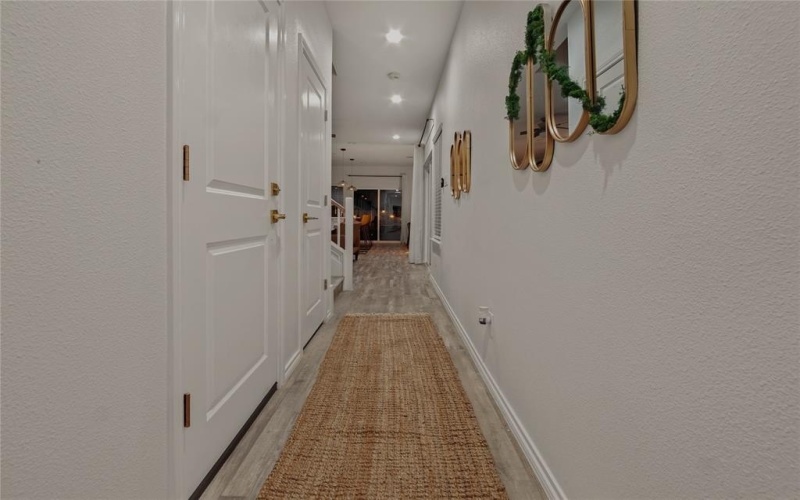 430 N Denley Drive, Dallas, TX 75203, 3 Bedrooms Bedrooms, ,2 BathroomsBathrooms,Residential Lease,For Rent,430 N Denley Drive,20953267