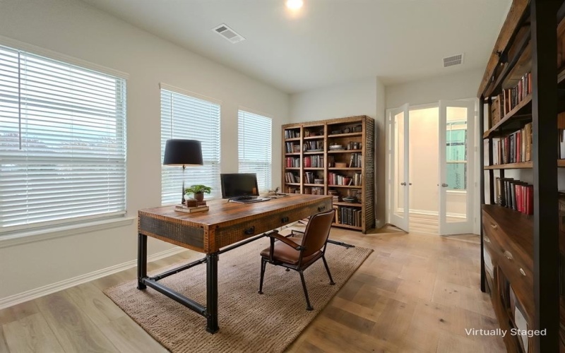 8378 Massive Drive, Frisco, TX 75034, 3 Bedrooms Bedrooms, ,3 BathroomsBathrooms,Residential Lease,For Rent,8378 Massive Drive,20970696