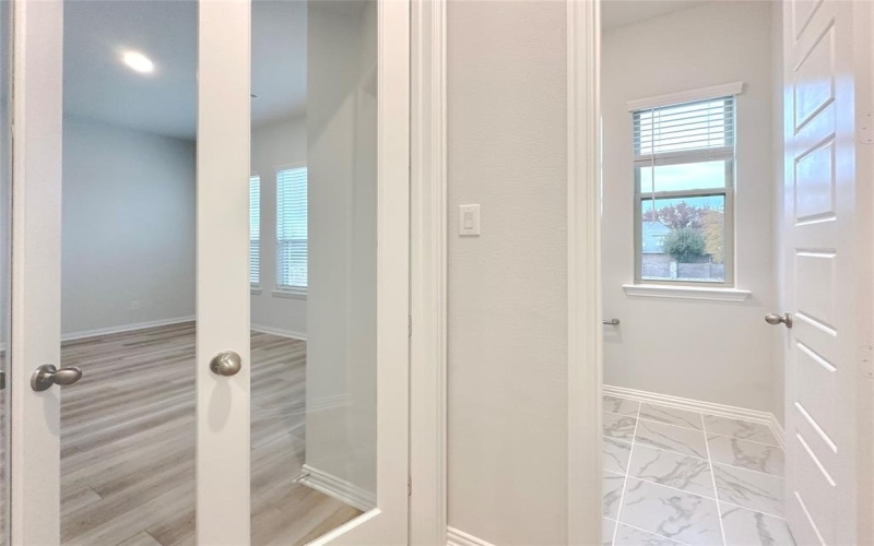 8378 Massive Drive, Frisco, TX 75034, 3 Bedrooms Bedrooms, ,3 BathroomsBathrooms,Residential Lease,For Rent,8378 Massive Drive,20970696