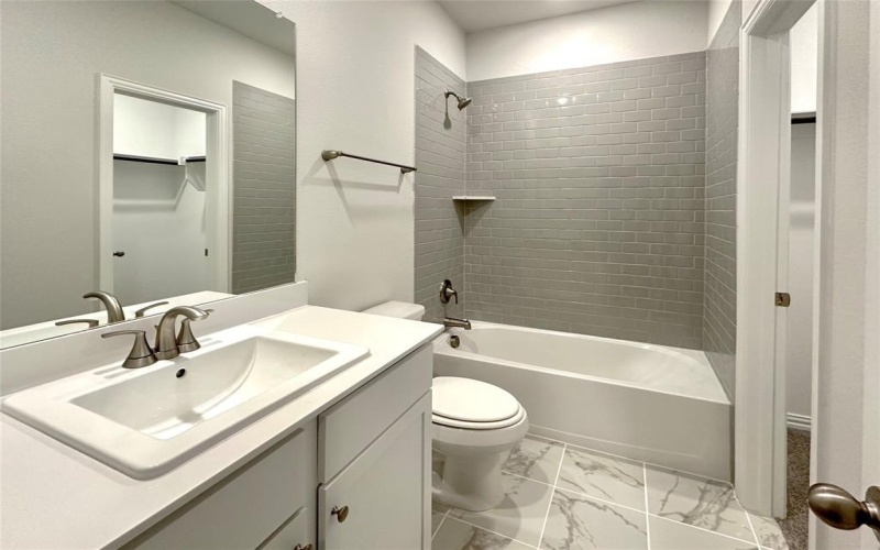 8378 Massive Drive, Frisco, TX 75034, 3 Bedrooms Bedrooms, ,3 BathroomsBathrooms,Residential Lease,For Rent,8378 Massive Drive,20970696