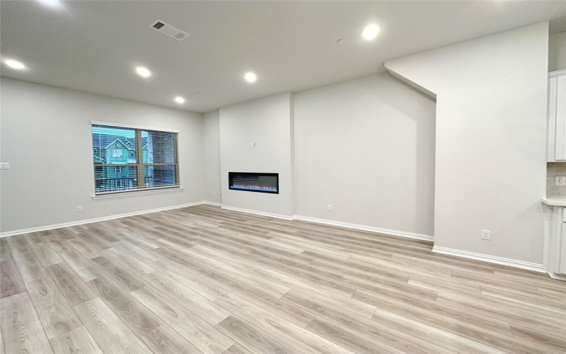 8378 Massive Drive, Frisco, TX 75034, 3 Bedrooms Bedrooms, ,3 BathroomsBathrooms,Residential Lease,For Rent,8378 Massive Drive,20970696