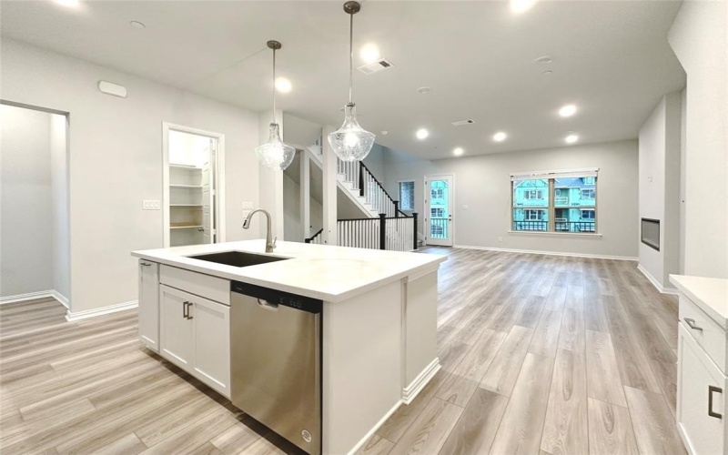 8378 Massive Drive, Frisco, TX 75034, 3 Bedrooms Bedrooms, ,3 BathroomsBathrooms,Residential Lease,For Rent,8378 Massive Drive,20970696