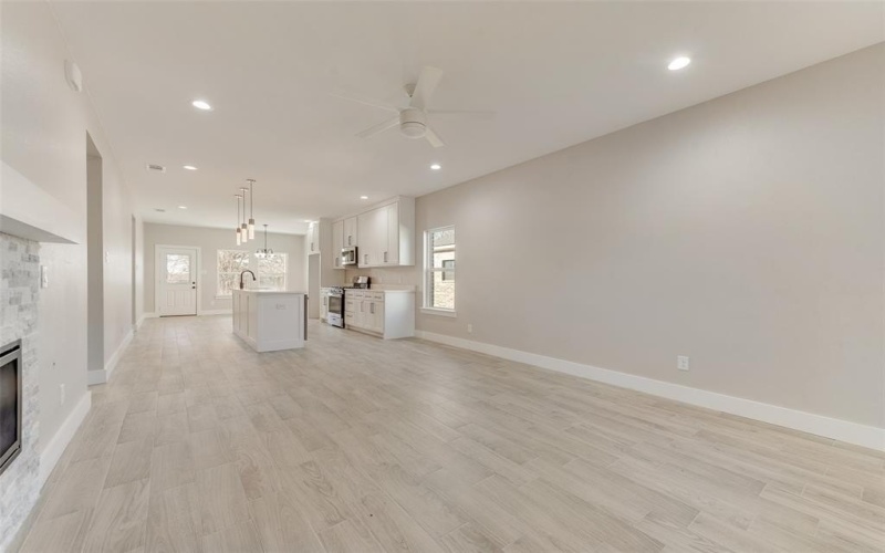 308 N 5th Street, Quinlan, TX 75474, 3 Bedrooms Bedrooms, ,2 BathroomsBathrooms,Residential,For Sale,308 N 5th Street,20970872