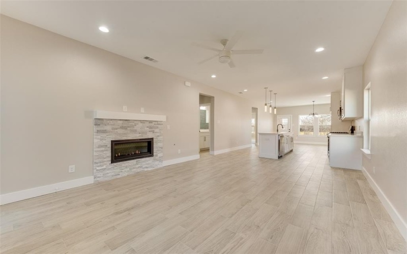308 N 5th Street, Quinlan, TX 75474, 3 Bedrooms Bedrooms, ,2 BathroomsBathrooms,Residential,For Sale,308 N 5th Street,20970872
