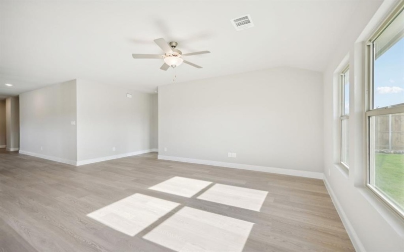 1007 Chestnut Drive, Lavon, TX 75166, 4 Bedrooms Bedrooms, ,3 BathroomsBathrooms,Residential,For Sale,1007 Chestnut Drive,20971335