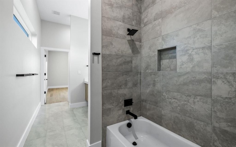 4603 Newmore Avenue, Dallas, TX 75209, 5 Bedrooms Bedrooms, ,3 BathroomsBathrooms,Residential,For Sale,4603 Newmore Avenue,20971948