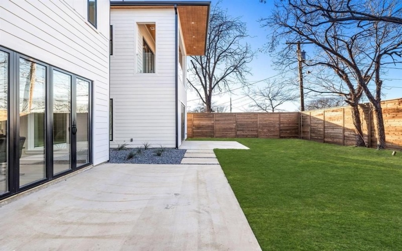 4603 Newmore Avenue, Dallas, TX 75209, 5 Bedrooms Bedrooms, ,3 BathroomsBathrooms,Residential,For Sale,4603 Newmore Avenue,20971948