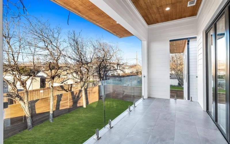 4603 Newmore Avenue, Dallas, TX 75209, 5 Bedrooms Bedrooms, ,3 BathroomsBathrooms,Residential,For Sale,4603 Newmore Avenue,20971948