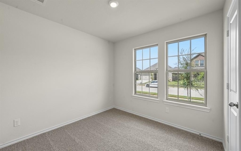 945 Newport Drive, Ferris, TX 75125, 4 Bedrooms Bedrooms, ,3 BathroomsBathrooms,Residential,For Sale,945 Newport Drive,20972076