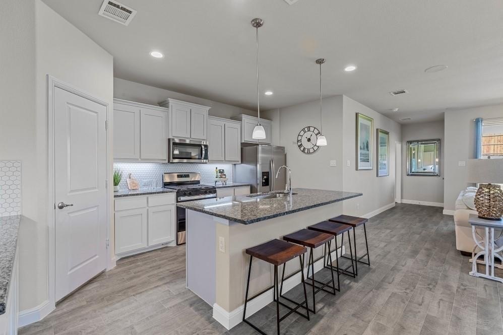 236 Frenchpark Drive, Fort Worth, TX 76052, 5 Habitaciones Habitaciones , ,2 BañosBaños,Residential Lease,En Alquiler,236 Frenchpark Drive,20973119