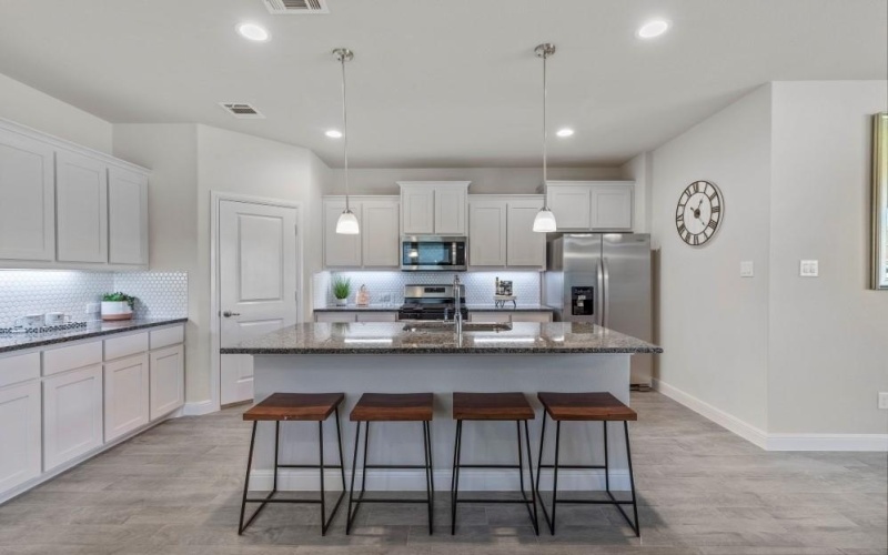 236 Frenchpark Drive, Fort Worth, TX 76052, 5 Habitaciones Habitaciones , ,2 BañosBaños,Residential Lease,En Alquiler,236 Frenchpark Drive,20973119