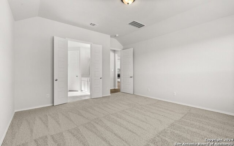 2520 Oxford Ridge, San Antonio, TX 78245, 5 Bedrooms Bedrooms, ,5 BathroomsBathrooms,Residential,For Sale,2520 Oxford Ridge,1826223