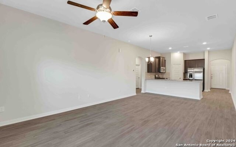9318 Frio Landing #1, Converse, TX 78109, 3 Bedrooms Bedrooms, ,2 BathroomsBathrooms,Residential Lease,For Rent,9318 Frio Landing,1876584