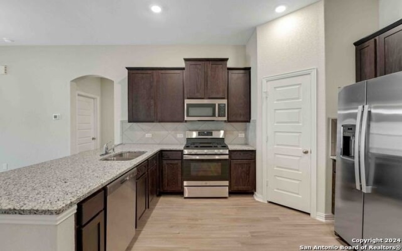 9318 Frio Landing #1, Converse, TX 78109, 3 Bedrooms Bedrooms, ,2 BathroomsBathrooms,Residential Lease,For Rent,9318 Frio Landing,1876584