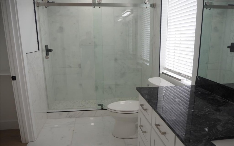2349 N Carroll Avenue, Dallas, TX 75204, 2 Habitaciones Habitaciones , ,2 BañosBaños,Residential Lease,En Alquiler,2349 N Carroll Avenue,20972111