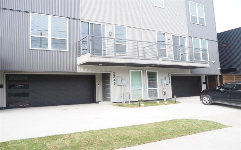 2349 N Carroll Avenue, Dallas, TX 75204, 2 Habitaciones Habitaciones , ,2 BañosBaños,Residential Lease,En Alquiler,2349 N Carroll Avenue,20972111