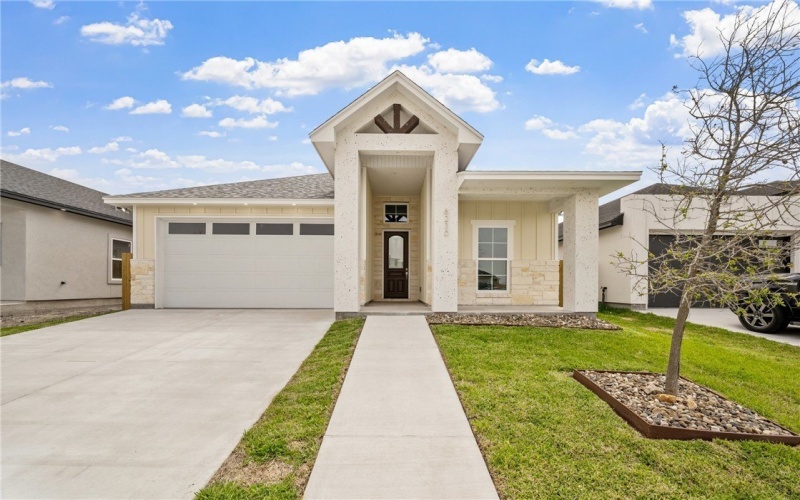 6230 Sadie Street, Corpus Christi, TX 78415, 3 Bedrooms Bedrooms, ,2 BathroomsBathrooms,Residential,For Sale,6230 Sadie Street,456253