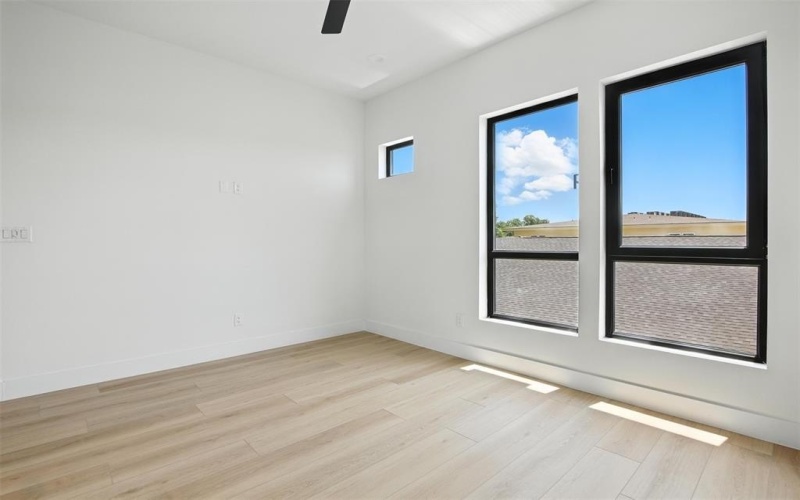 1425 N Garrett Avenue #104, Dallas, TX 75206, 1 Dormitorio Habitaciones , ,1 BañoBaños,Residential Lease,En Alquiler,1425 N Garrett Avenue,20972330