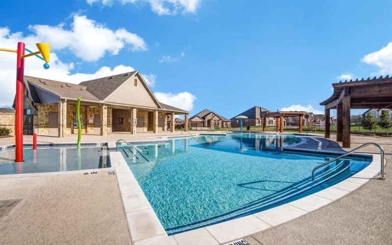 1123 Cascades Drive, Justin, TX 76247, 3 Bedrooms Bedrooms, ,2 BathroomsBathrooms,Residential,For Sale,1123 Cascades Drive,20972401