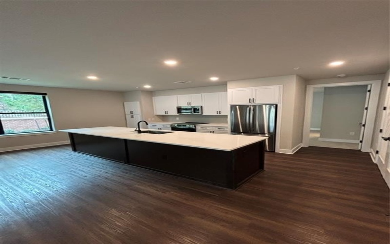3255 Carlisle Street #2107, Dallas, TX 75204, 2 Bedrooms Bedrooms, ,2 BathroomsBathrooms,Residential Lease,For Rent,3255 Carlisle Street,20972539