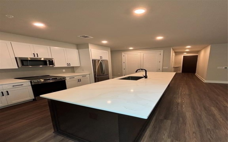 3255 Carlisle Street #2107, Dallas, TX 75204, 2 Bedrooms Bedrooms, ,2 BathroomsBathrooms,Residential Lease,For Rent,3255 Carlisle Street,20972539
