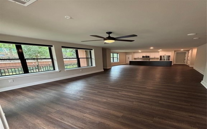 3255 Carlisle Street #2107, Dallas, TX 75204, 2 Bedrooms Bedrooms, ,2 BathroomsBathrooms,Residential Lease,For Rent,3255 Carlisle Street,20972539