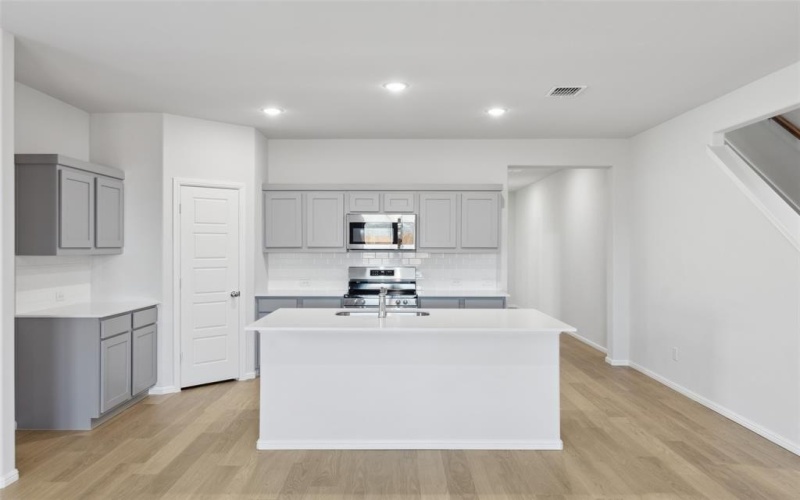 712 Tidal Drive, McKinney, TX 75071, 4 Bedrooms Bedrooms, ,3 BathroomsBathrooms,Residential,For Sale,712 Tidal Drive,20972622