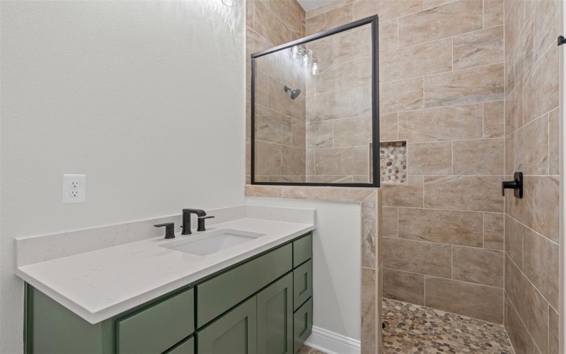 452 Royal Santana Run, Weatherford, TX 76087, 4 Bedrooms Bedrooms, ,3 BathroomsBathrooms,Residential,For Sale,452 Royal Santana Run,20972969