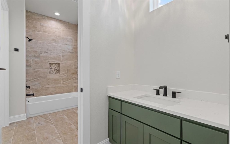 452 Royal Santana Run, Weatherford, TX 76087, 4 Bedrooms Bedrooms, ,3 BathroomsBathrooms,Residential,For Sale,452 Royal Santana Run,20972969